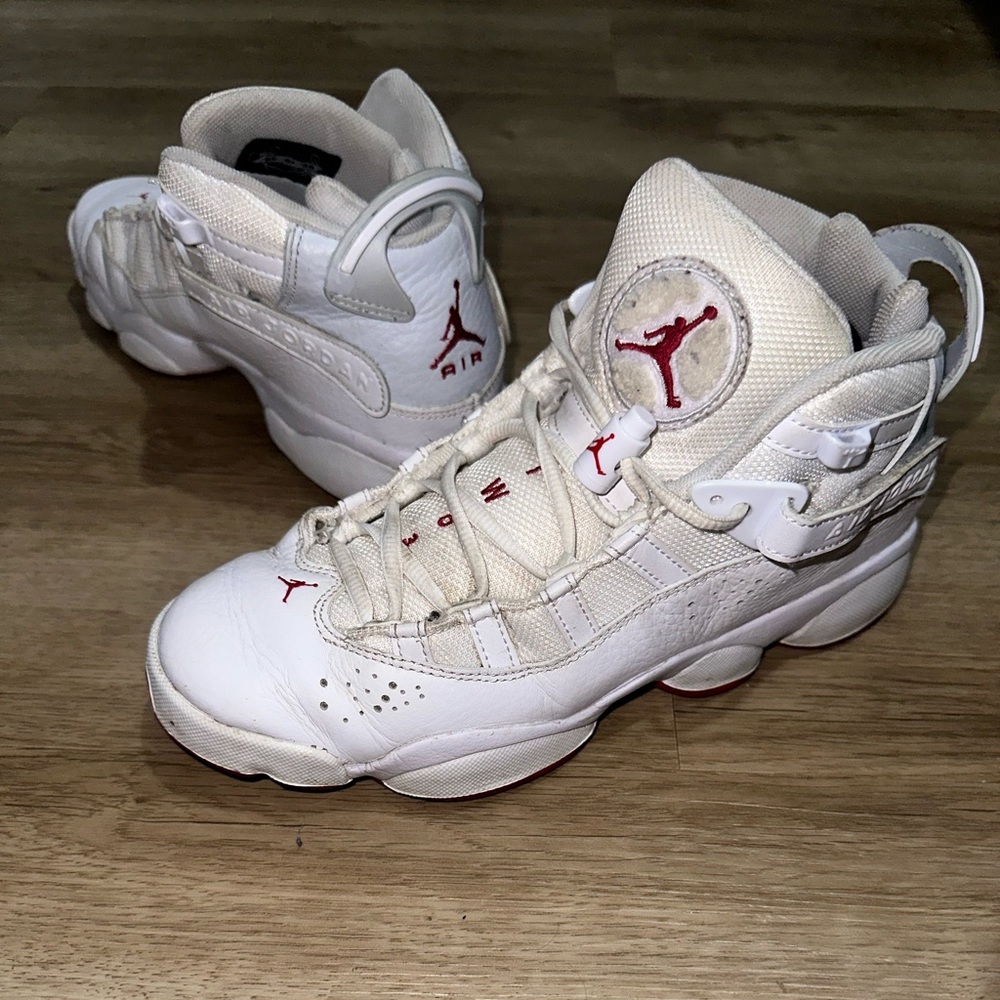 Jordan Air 6 Rings size 7Y Women’s 8
